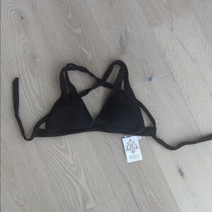 Becca swimsuit top size D